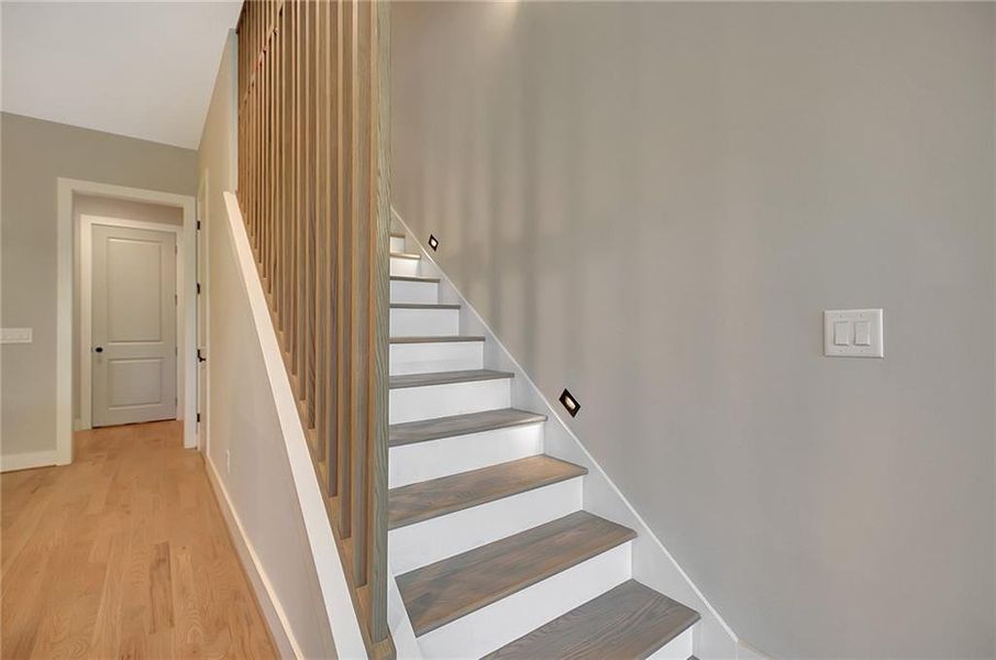 Furnished interior view inside a new home in , Atlanta (Image 9).