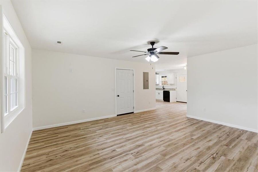 Spacious, unfurnished interior of a new home in , Rome (Image 17).