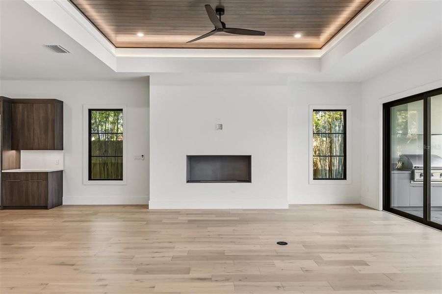 Spacious, unfurnished interior of a new home in , Winter Park (Image 43).