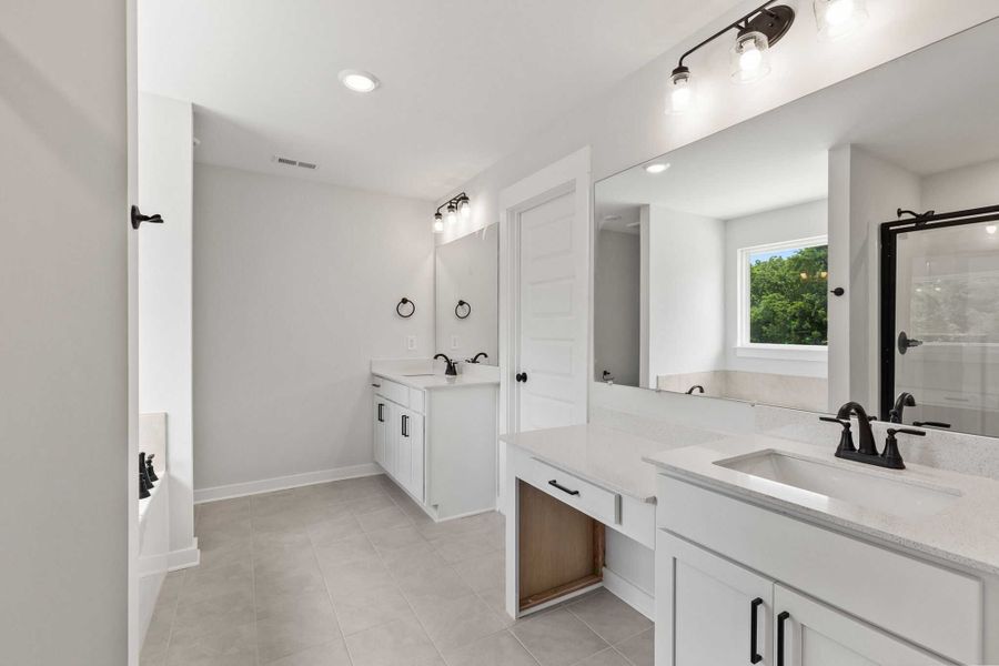 Furnished interior view inside a new home in , Gallatin (Image 3).