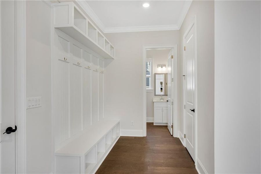 Spacious, unfurnished interior of a new home in The Retreat at Caney Creek, Alpharetta (Image 22).