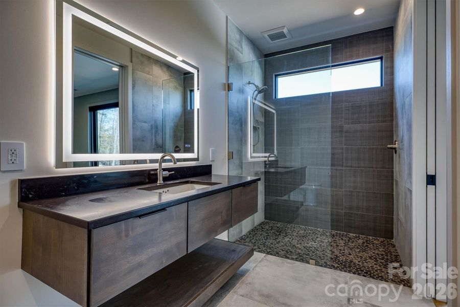 Furnished interior view inside a new home in , Nebo (Image 11).