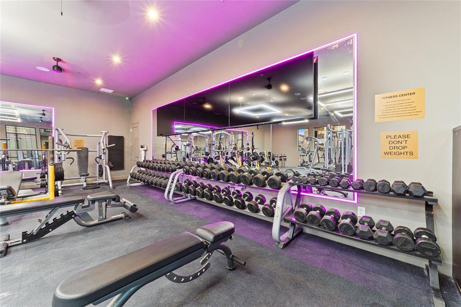 Community amenities in , Dallas (Image 22).