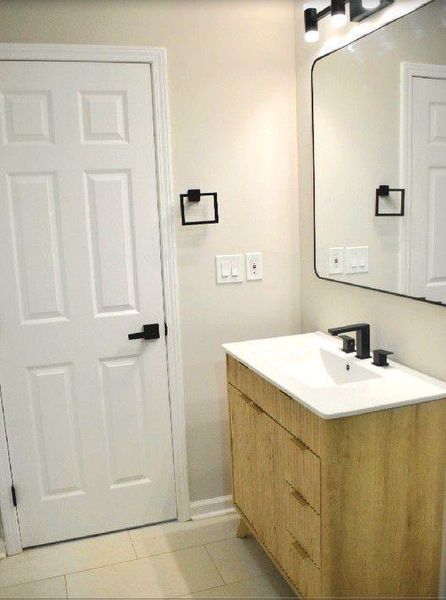 Close-up of interior finishes inside a home in , Atlanta (Image 20). Close-up of interior finishes inside a home in , Atlanta (Image 20).