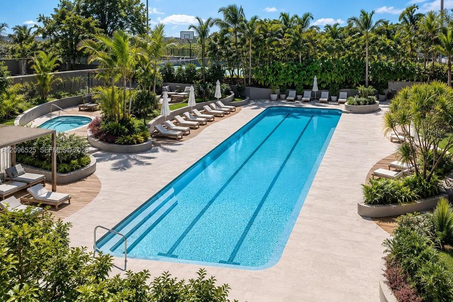 Community amenities in Aria Reserve, Miami (Image 33).