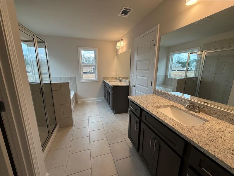 Furnished interior view inside a new home in , Gainesville (Image 12).