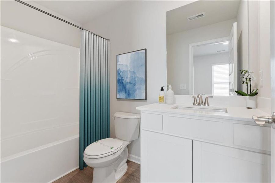 Furnished interior view inside a new home in , Calhoun (Image 23).