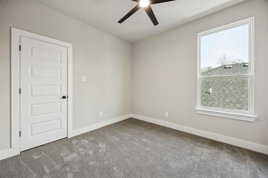 Spacious, unfurnished interior of a new home in , Dallas (Image 21).