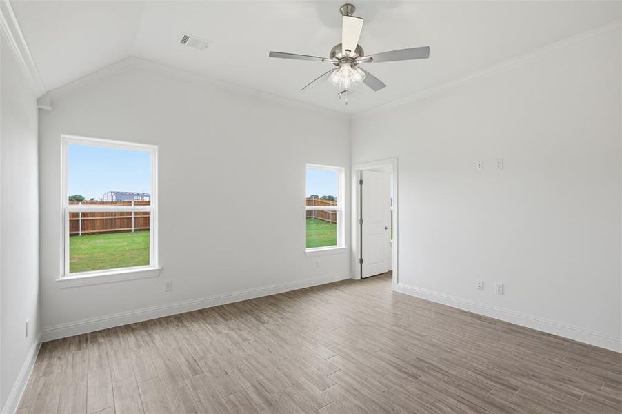 Spacious, unfurnished interior of a new home in , Tolar (Image 26). Spacious, unfurnished interior of a new home in , Tolar (Image 26).