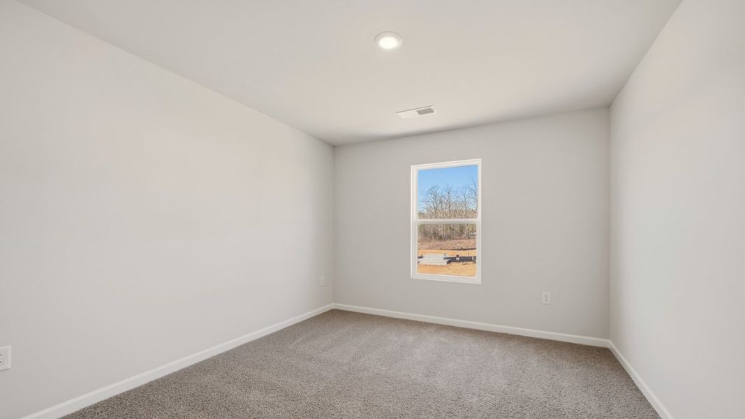 Spacious, unfurnished interior of a new home in Cedar Ridge - Locust Grove Station, Locust Grove (Image 19).
