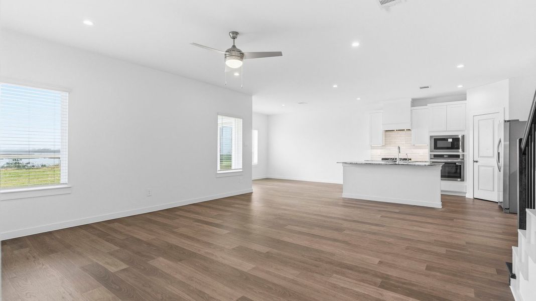 Representative unfurnished interior of a home built from the Jackson by D.R. Horton in Grand Cay Harbour, Texas City (Image 23). Representative unfurnished interior of a home built from the Jackson by D.R. Horton in Grand Cay Harbour, Texas City (Image 23).