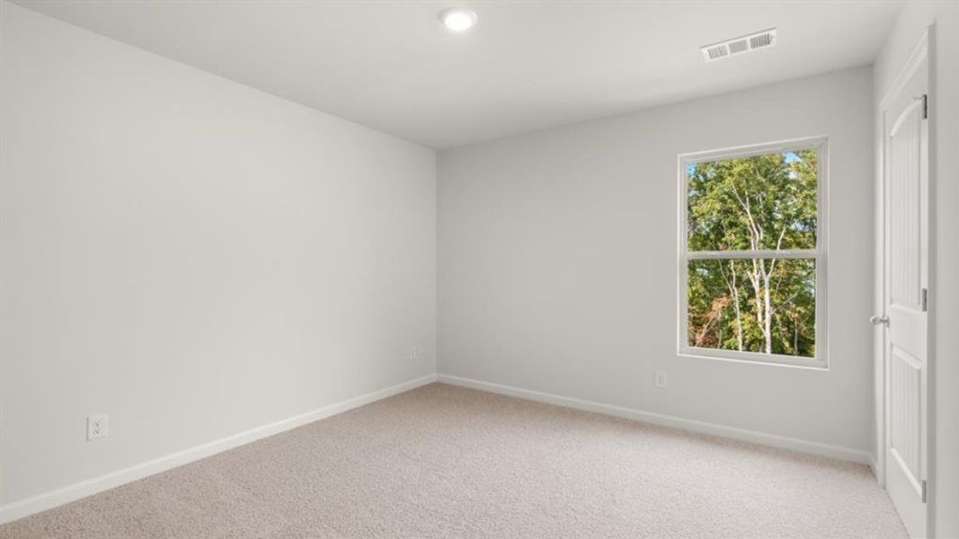 Spacious, unfurnished interior of a new home in Oconee Overlook, Gainesville (Image 20). Spacious, unfurnished interior of a new home in Oconee Overlook, Gainesville (Image 20).