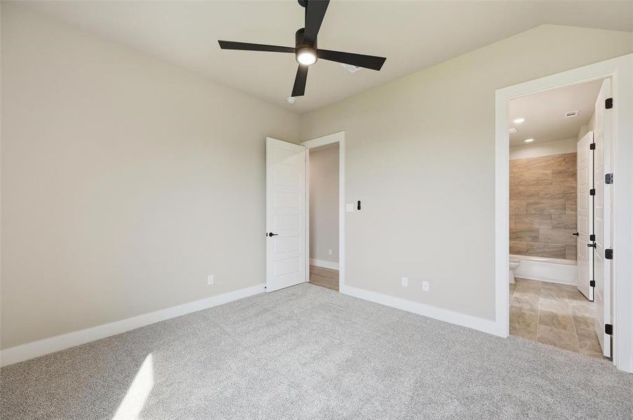Spacious, unfurnished interior of a new home in Rocky Top Ranch, Reno (Image 31). Spacious, unfurnished interior of a new home in Rocky Top Ranch, Reno (Image 31).
