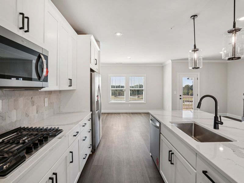 The Ashland floorplan with the Timeless Contrast Linen interior package. The Ashland floorplan with the Timeless Contrast Linen interior package.