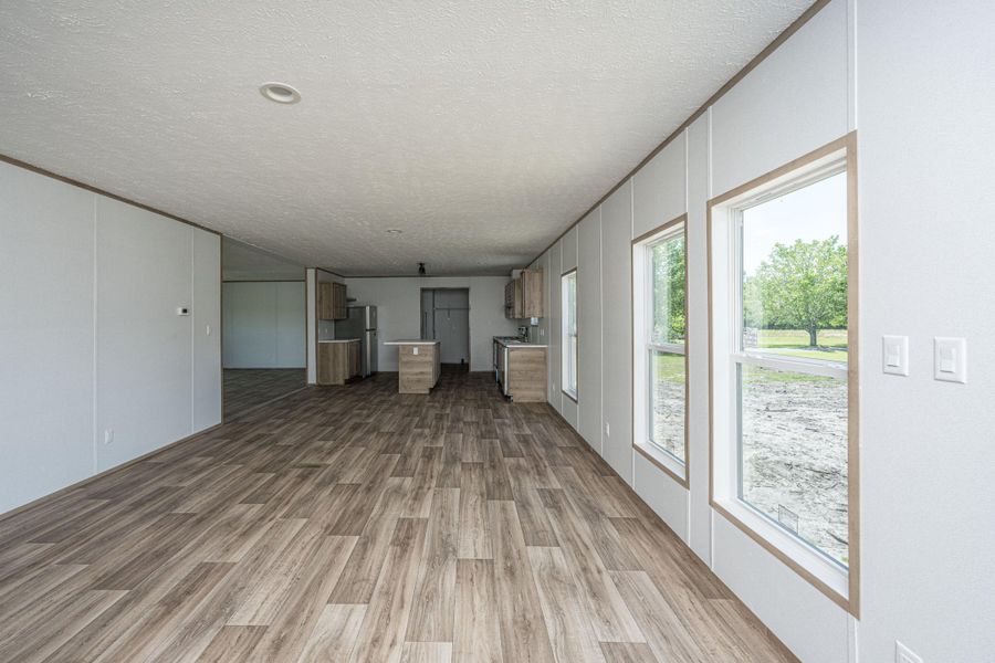 Spacious, unfurnished interior of a new home in , St. George (Image 29).