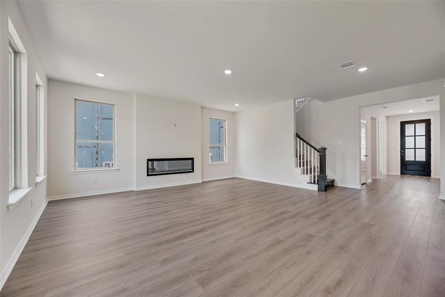 Image 38 of a home in Valencia On The Lake.