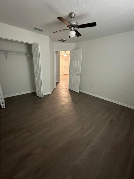 Spacious, unfurnished interior of a new home in , Ocala (Image 13).