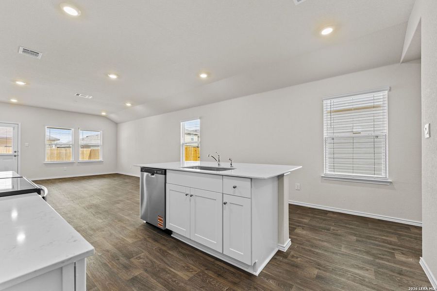 Furnished interior view inside a new home in Winding Creek, New Braunfels (Image 8).