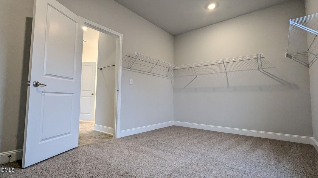 primary closet (lot 37)