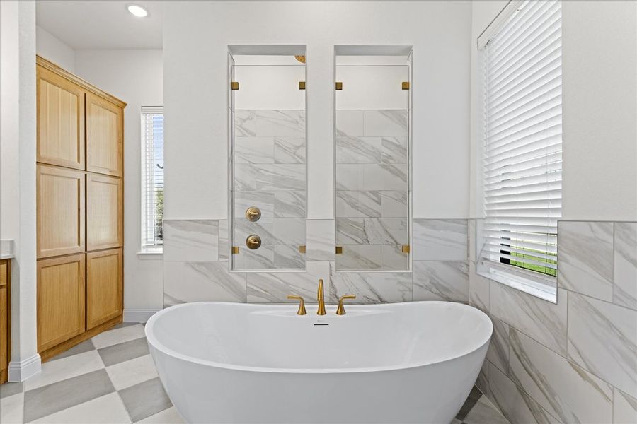 Representative furnished interior of a home built from the The Braden II by Doug Parr Custom Homes in Kessler Farms, Brock (Image 21).