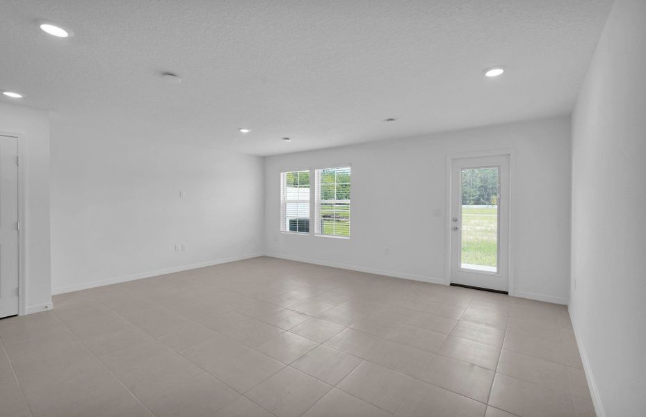 Spacious, unfurnished interior of a new home in Normandy Pines, Jacksonville (Image 15). Spacious, unfurnished interior of a new home in Normandy Pines, Jacksonville (Image 15).