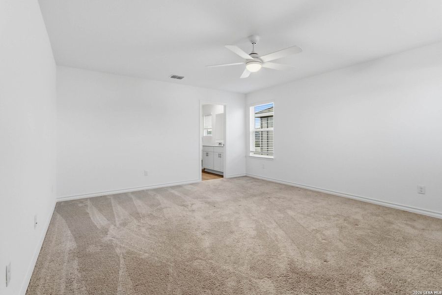 Spacious, unfurnished interior of a new home in Davis Ranch, Helotes (Image 43). Spacious, unfurnished interior of a new home in Davis Ranch, Helotes (Image 43).