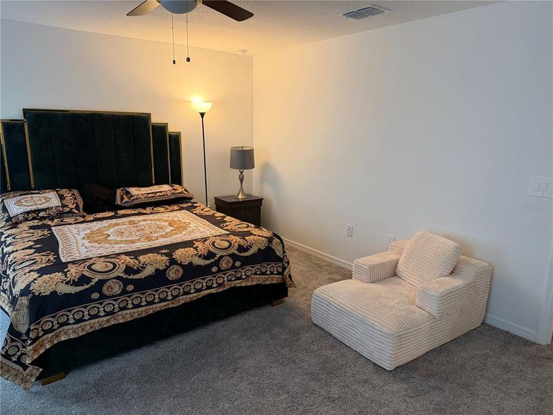 Furnished interior view inside a new home in , Winter Haven (Image 16).