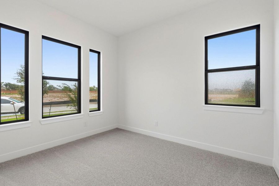 Spacious, unfurnished interior of a new home in Elyson, Katy (Image 16).