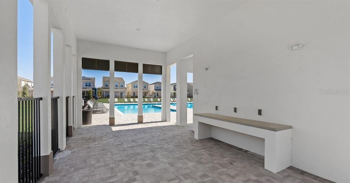 Exterior details and patio area of a home in Brack Ranch, St. Cloud (Image 4).