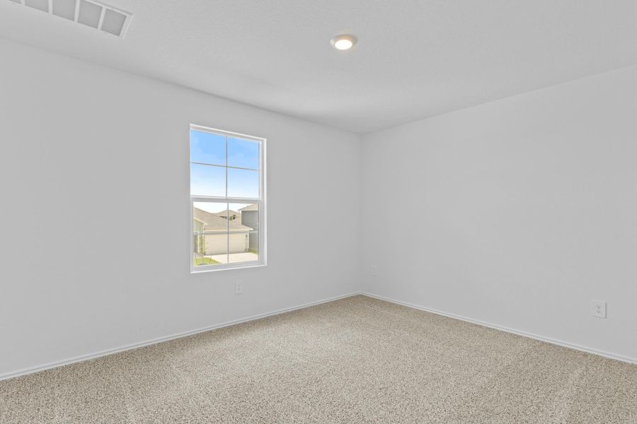 Spacious, unfurnished interior of a new home in Durango, Mustang Ridge (Image 24).