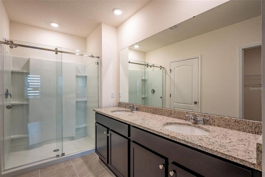 Furnished interior view inside a new home in Cascades, Davenport (Image 8).