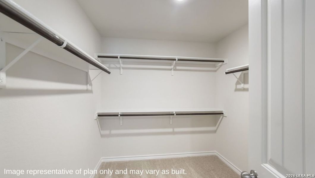 Spacious, unfurnished interior of a new home in Steele Creek, Cibolo (Image 20).