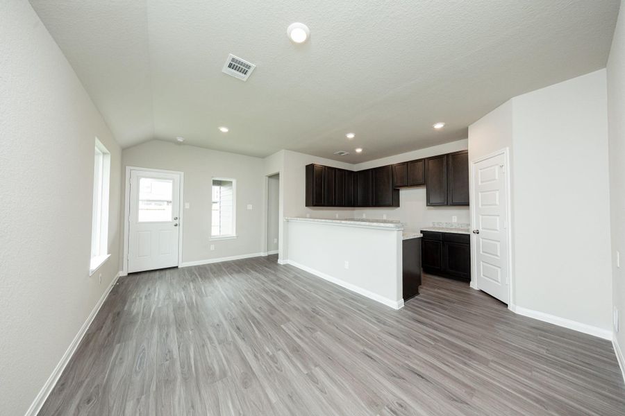 Spacious, unfurnished interior of a new home in Townsend Reserve, Splendora (Image 7). Spacious, unfurnished interior of a new home in Townsend Reserve, Splendora (Image 7).