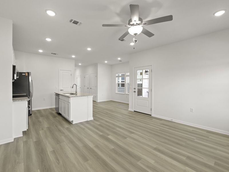 Spacious, unfurnished interior of a new home in Whisper Valley, Manor (Image 22). Spacious, unfurnished interior of a new home in Whisper Valley, Manor (Image 22).