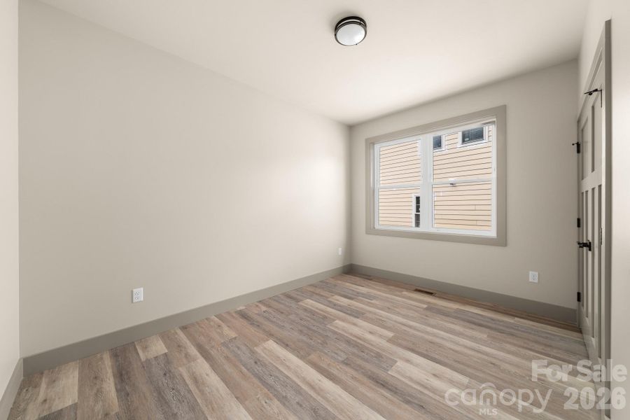 Spacious, unfurnished interior of a new home in , Asheville (Image 14).
