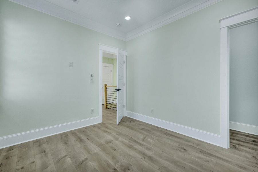 Spacious, unfurnished interior of a new home in , North Charleston (Image 26).