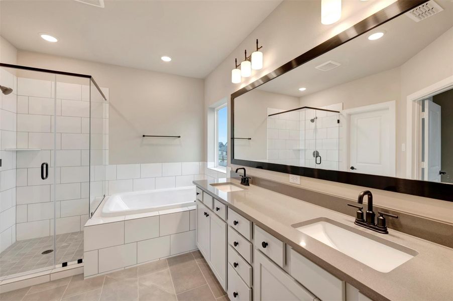 Furnished interior view inside a new home in Pomona 40' Homesites, Manvel (Image 12). Furnished interior view inside a new home in Pomona 40' Homesites, Manvel (Image 12).