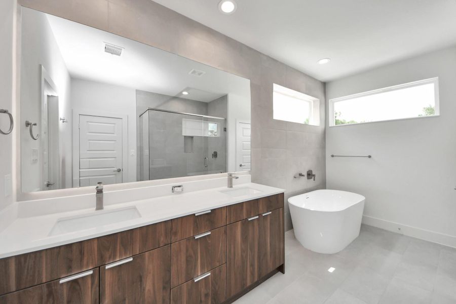 Images are of a similar home. Finishes and features may vary.