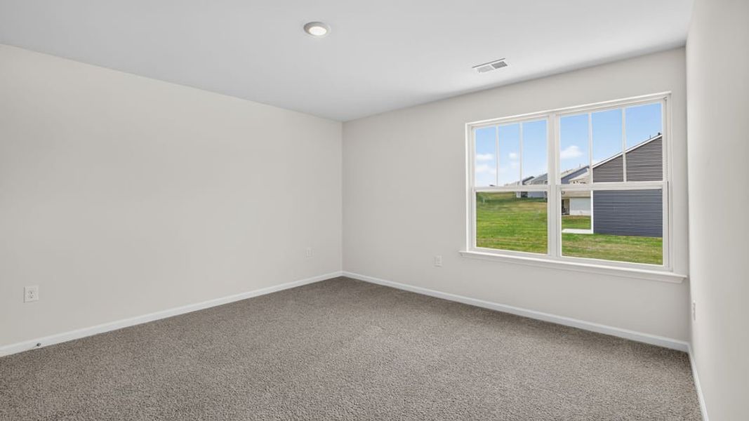 Spacious, unfurnished interior of a new home in Lakestone, Woodruff (Image 32). Spacious, unfurnished interior of a new home in Lakestone, Woodruff (Image 32).