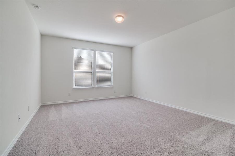 Spacious, unfurnished interior of a new home in Heartland, Crandall (Image 20).