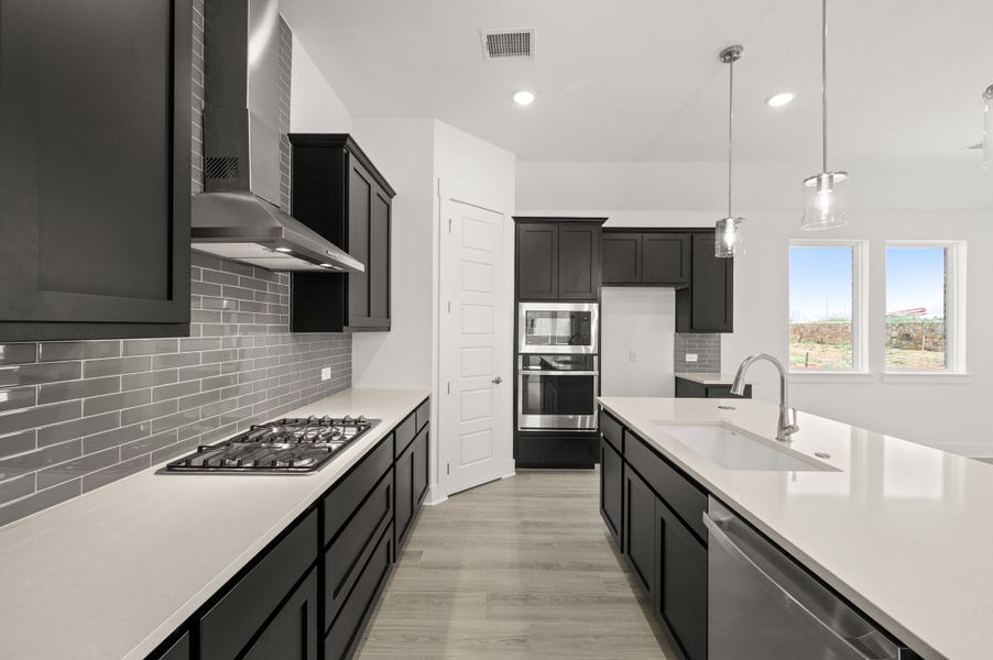 Representative furnished interior of a home built from the Patriot by Rockwell Homes in Wildflower Ranch, Fort Worth (Image 8).