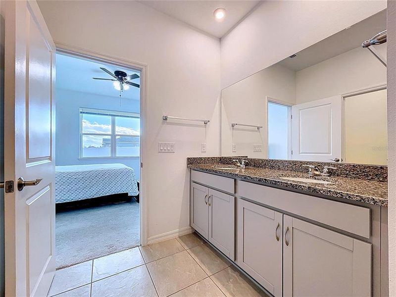 Furnished interior view inside a new home in Covered Bridge at Liberty Bluff, Haines City (Image 40).