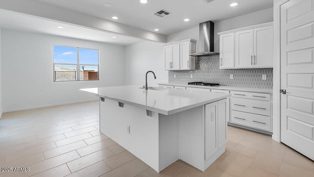 hj-az-phoenix-lucero-discovery-sienna-lo