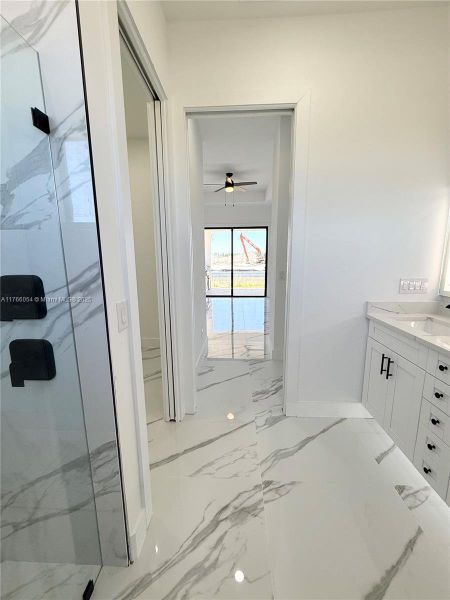 Image 35 of a home in .