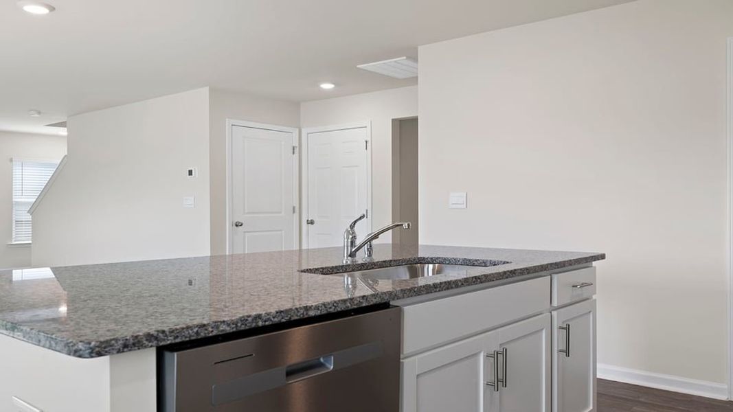 Image 33 of a home in Lakestone.