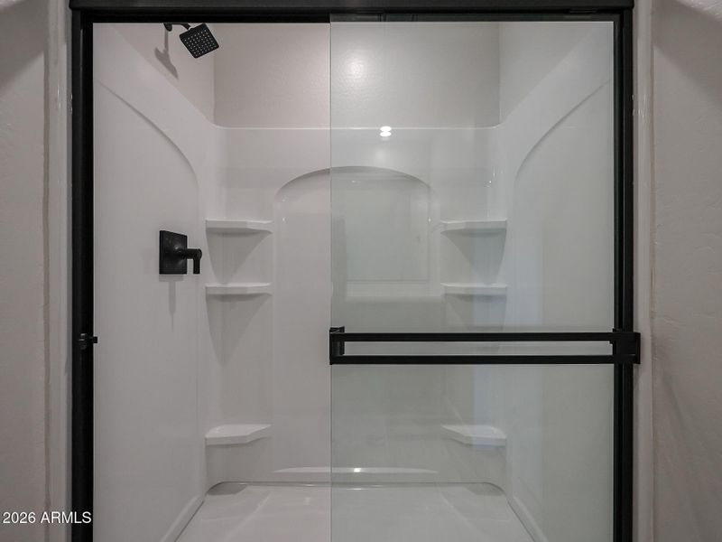 33_Skyline-Village_GRAND-OPENING-3.14_Sa