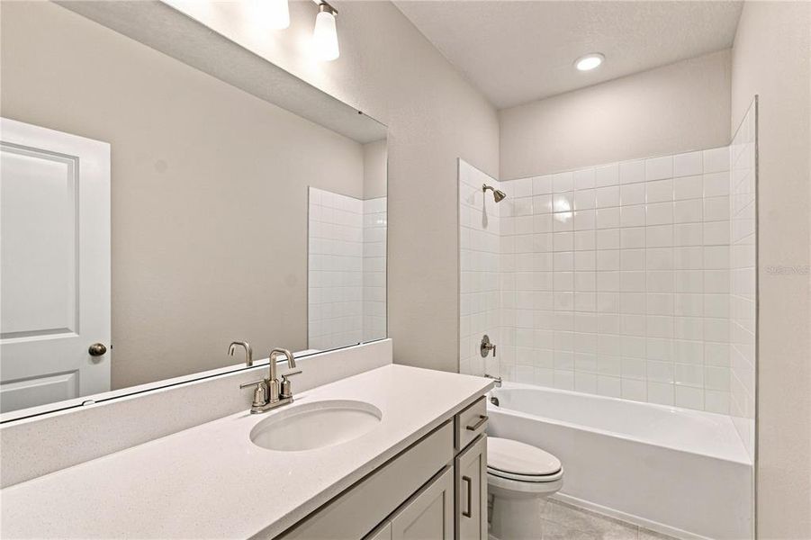 Furnished interior view inside a new home in , St. Cloud (Image 4).