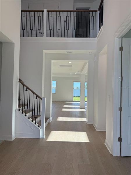 Spacious, unfurnished interior of a new home in Cassata Lakes, Nokomis (Image 16). Spacious, unfurnished interior of a new home in Cassata Lakes, Nokomis (Image 16).