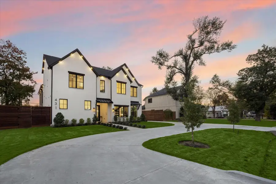 Front exterior of a new home in , Houston, TX, highlighting curb appeal (Image 1). Front exterior of a new home in , Houston, TX, highlighting curb appeal (Image 1).