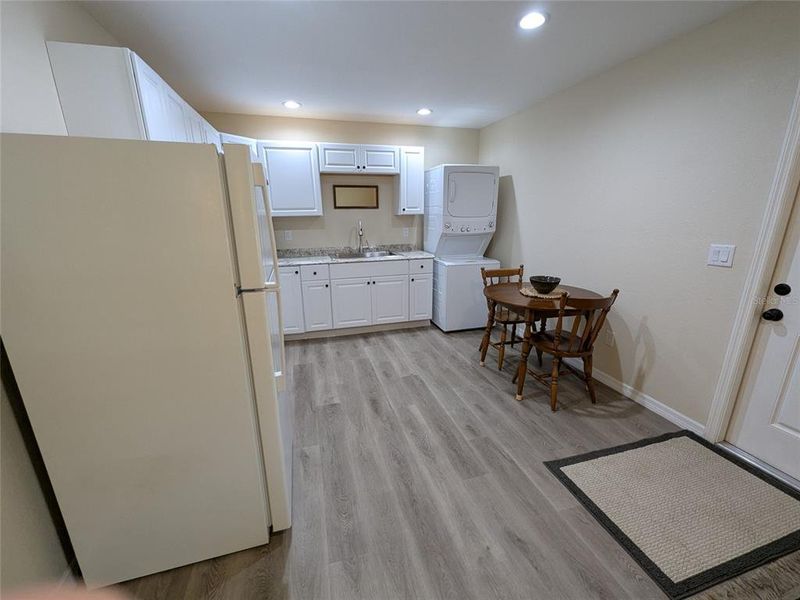 Furnished interior view inside a new home in , Arcadia (Image 8).